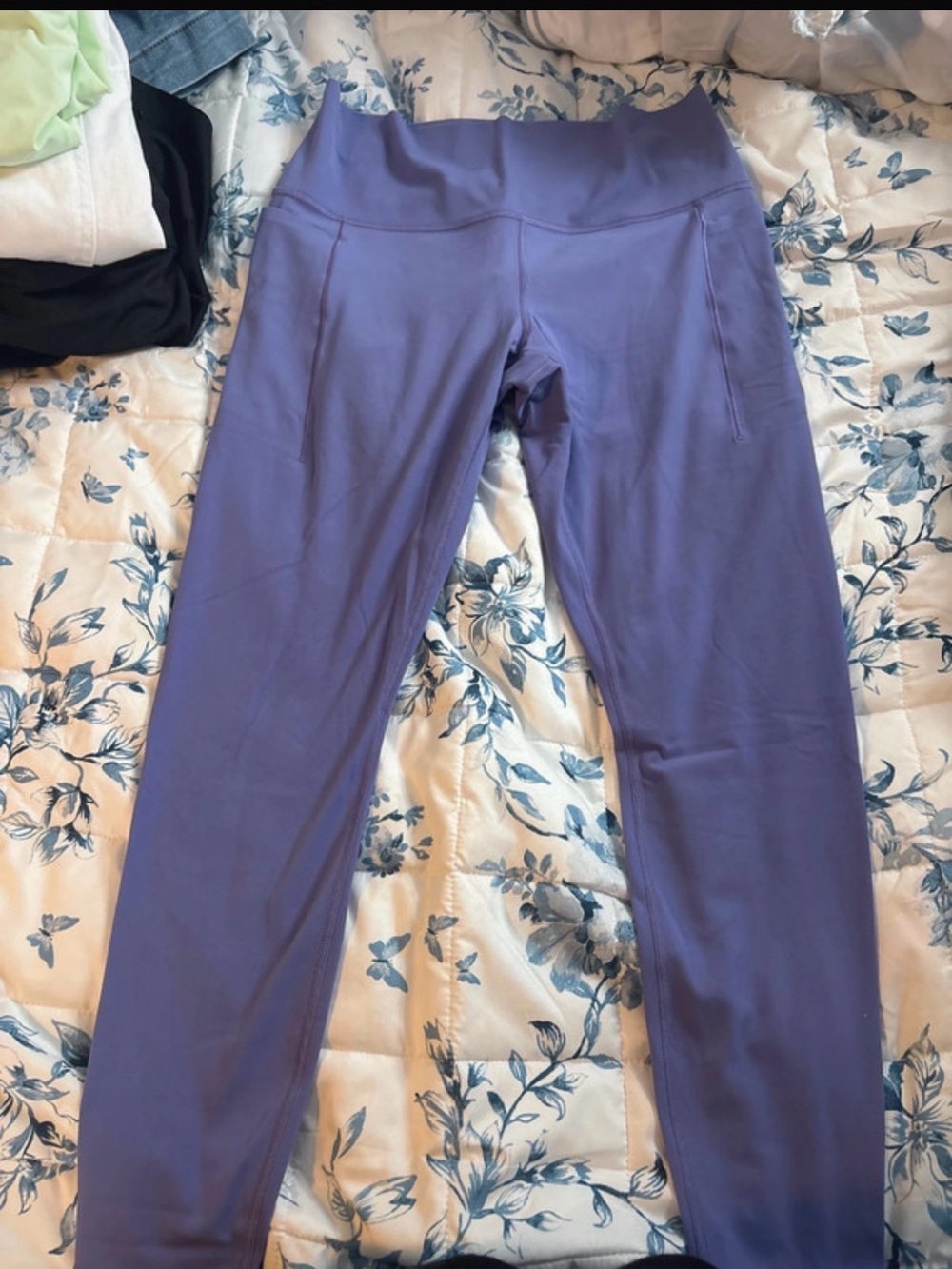 Athleta Lavender Transcend Tight - full length